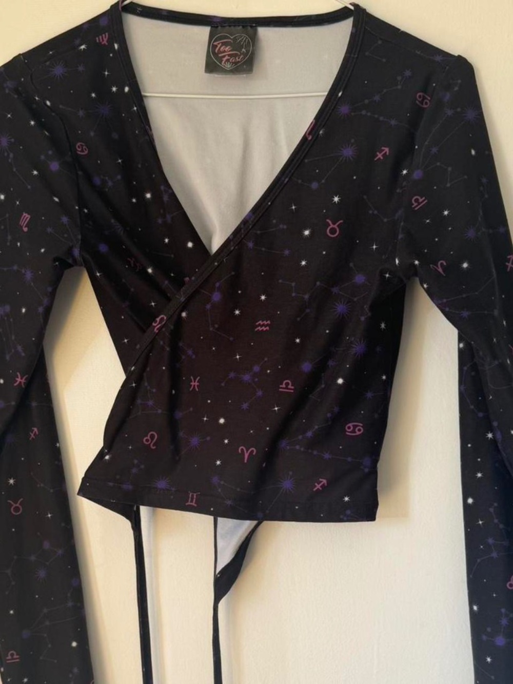 Goth wrap top shirt size S, Gothic astrology long sleeve tops ballet activewear